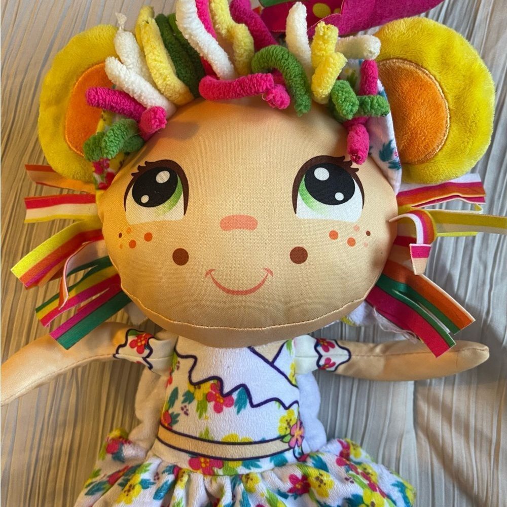 Flip Zee girls plush 2 in 1‎ doll yarn hair floral
